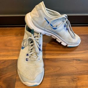 Nike Flex Supreme TR 4